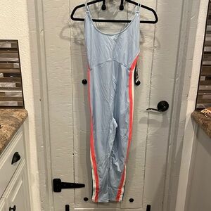 NWT Fourlaps Elevate Onesie Cerulean Size M